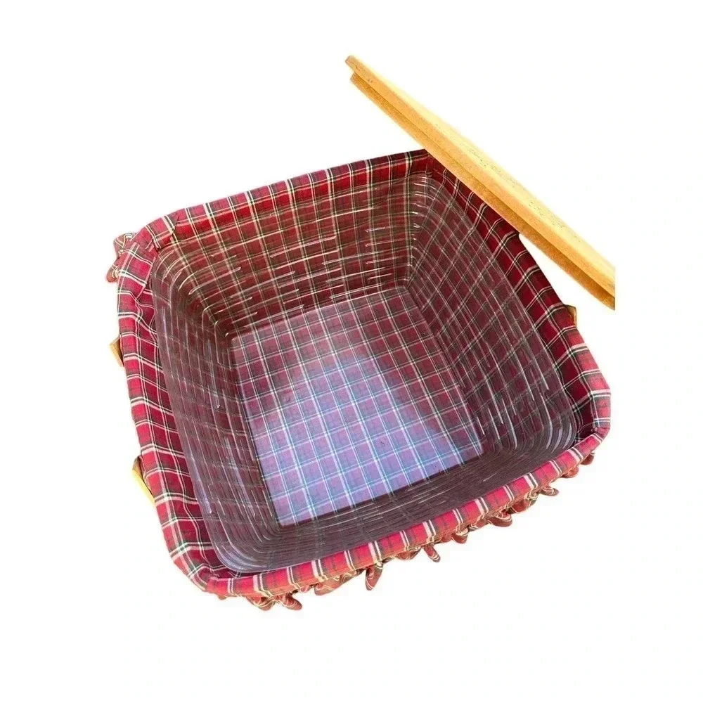 Longaberger 1993 Red/Green Christmas Homecoming Holiday Hostess Basket with‎ Lid